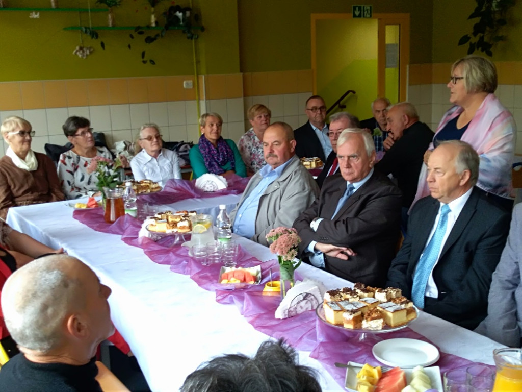 Bratoszewice: spotkanie absolwentów SP