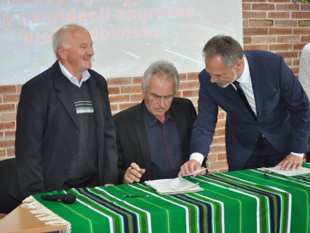 OSP podpisały umowy na dofinansowanie zakupu sprzętu [foto+filmy]