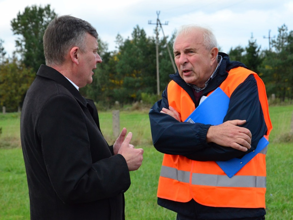 Chodzą po pasach i blokują Warszawską i Bolimowską
