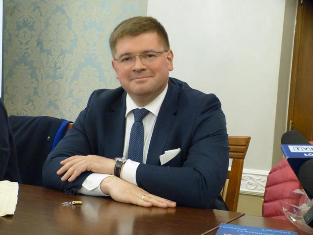 Konferencja PiS w restauracji 