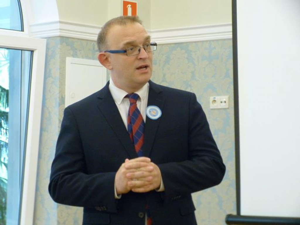 Konferencja PiS w restauracji 