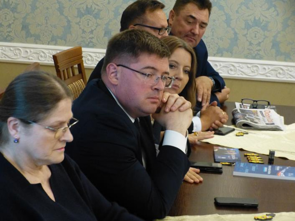 Konferencja PiS w restauracji 