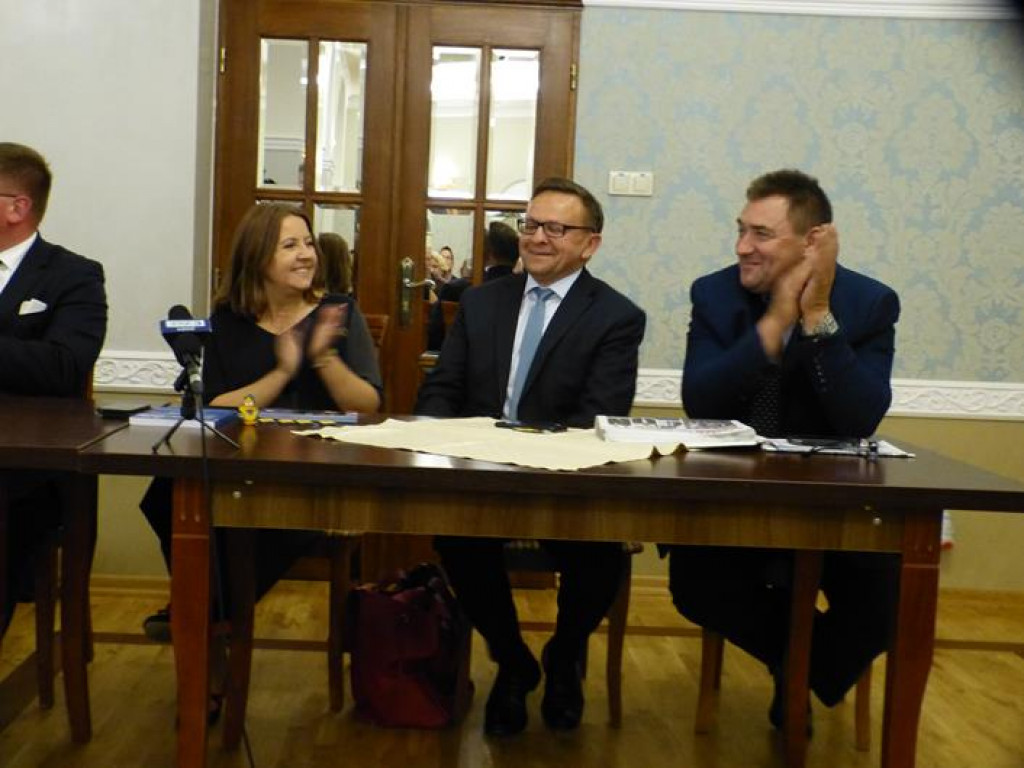 Konferencja PiS w restauracji 