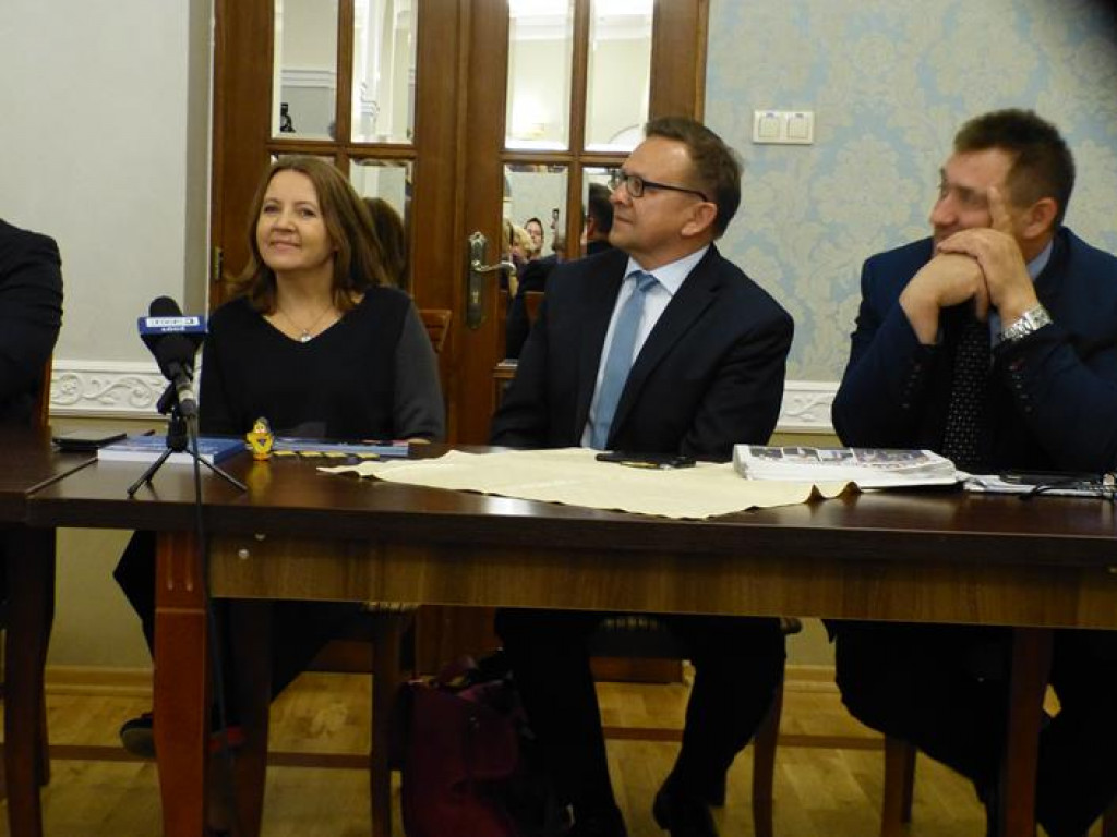 Konferencja PiS w restauracji 