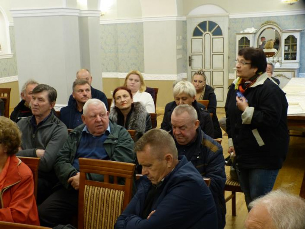 Konferencja PiS w restauracji 