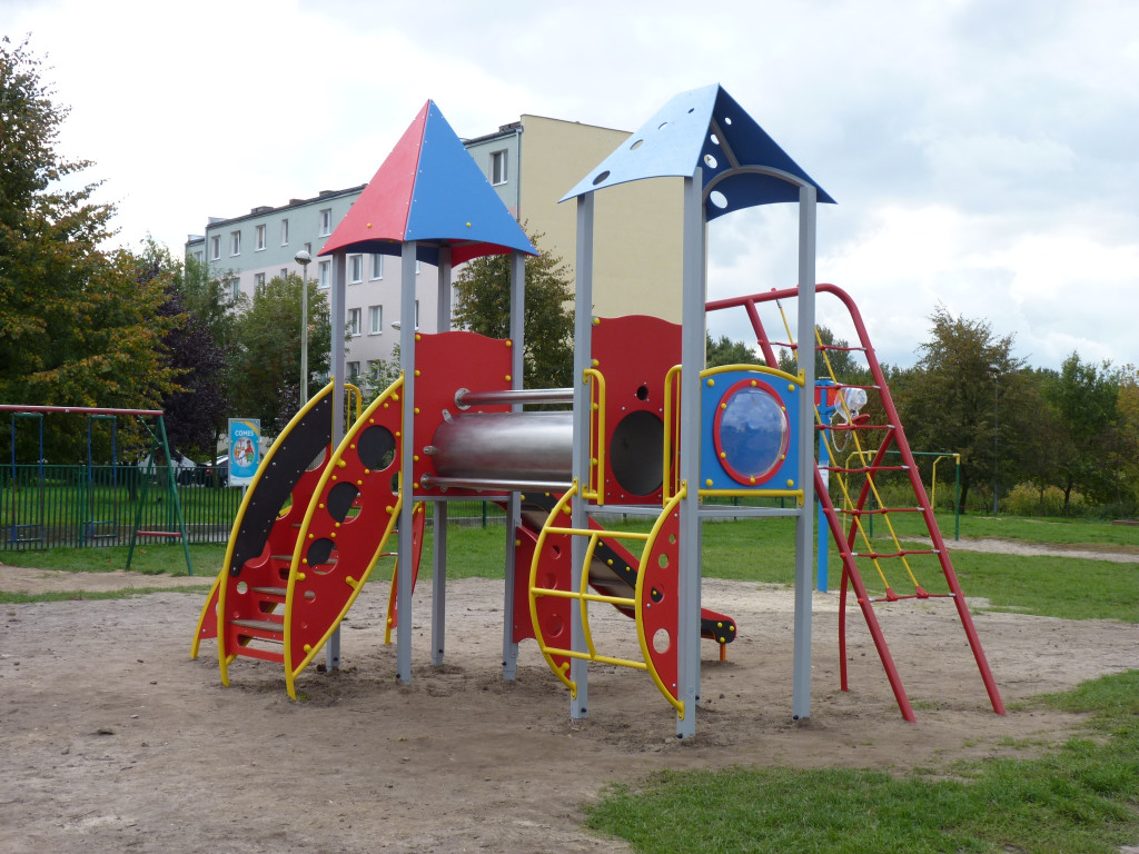 Nowe place zabaw cieszą mieszkańców Głowna