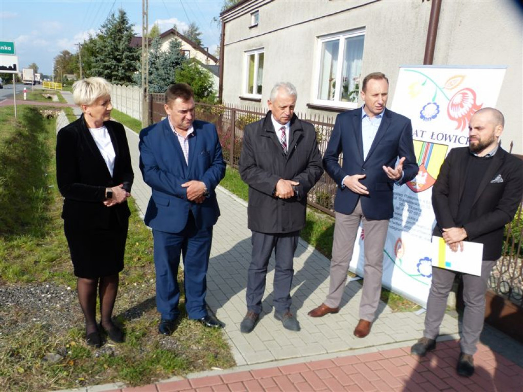 Powstanie chodnik od Łyszkowic do Gzinki