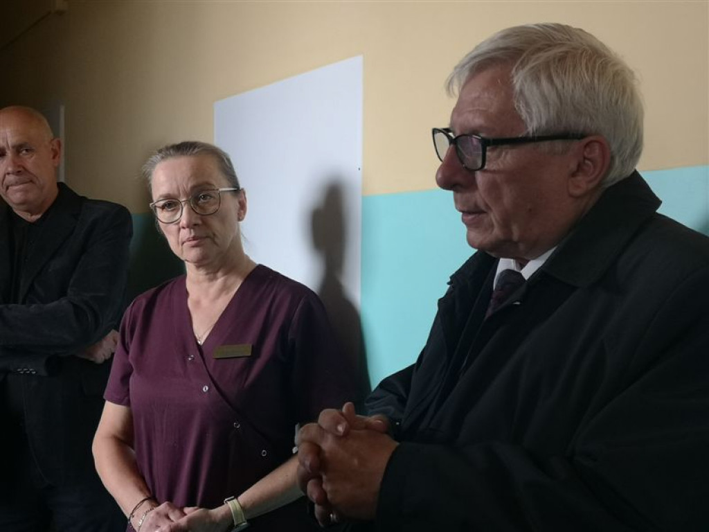 Konferencja z udziałem posła Tadeusza Woźniaka w łowickim ZOZ