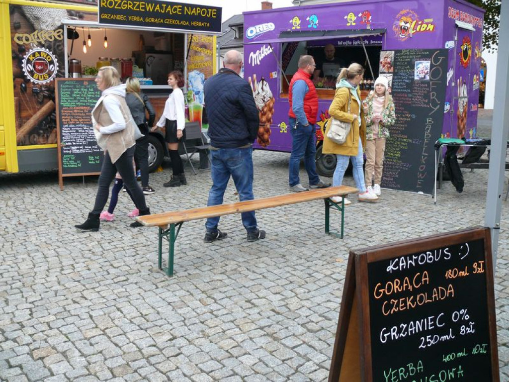 Foodtrucki na Nowym Rynku