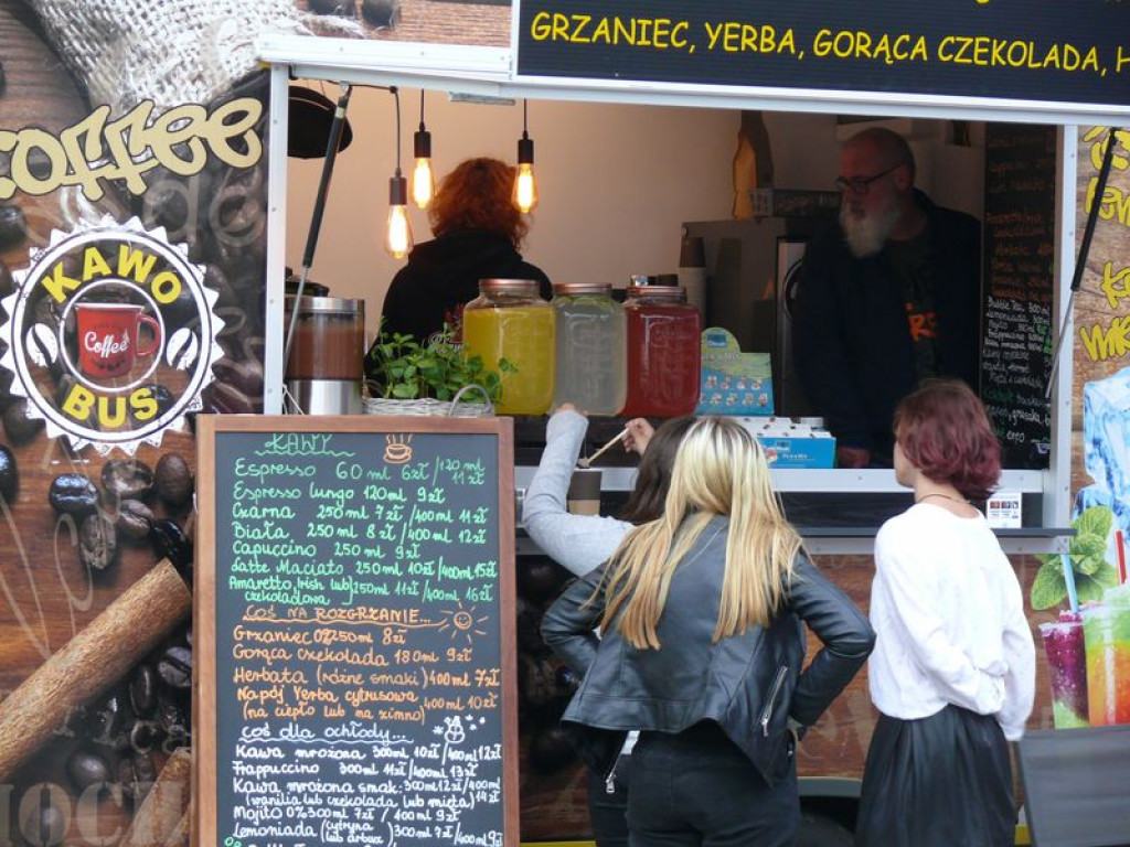Foodtrucki na Nowym Rynku
