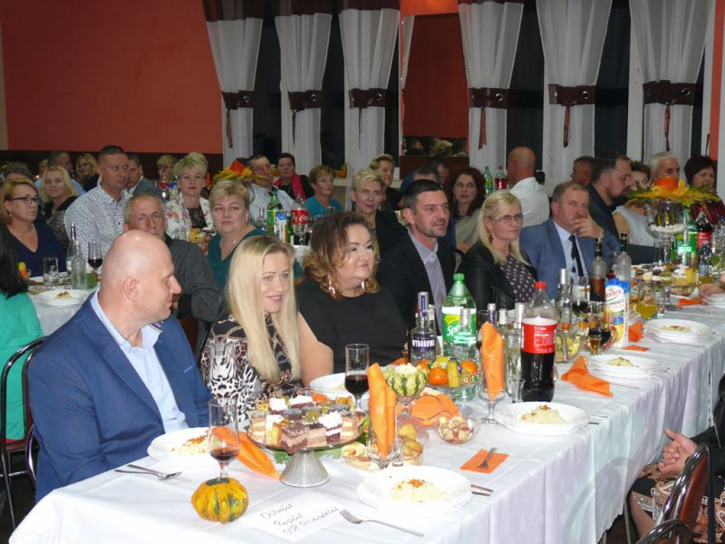 Koła Gospodyń z gminy Łowicz bawiły się w Pilaszkowie