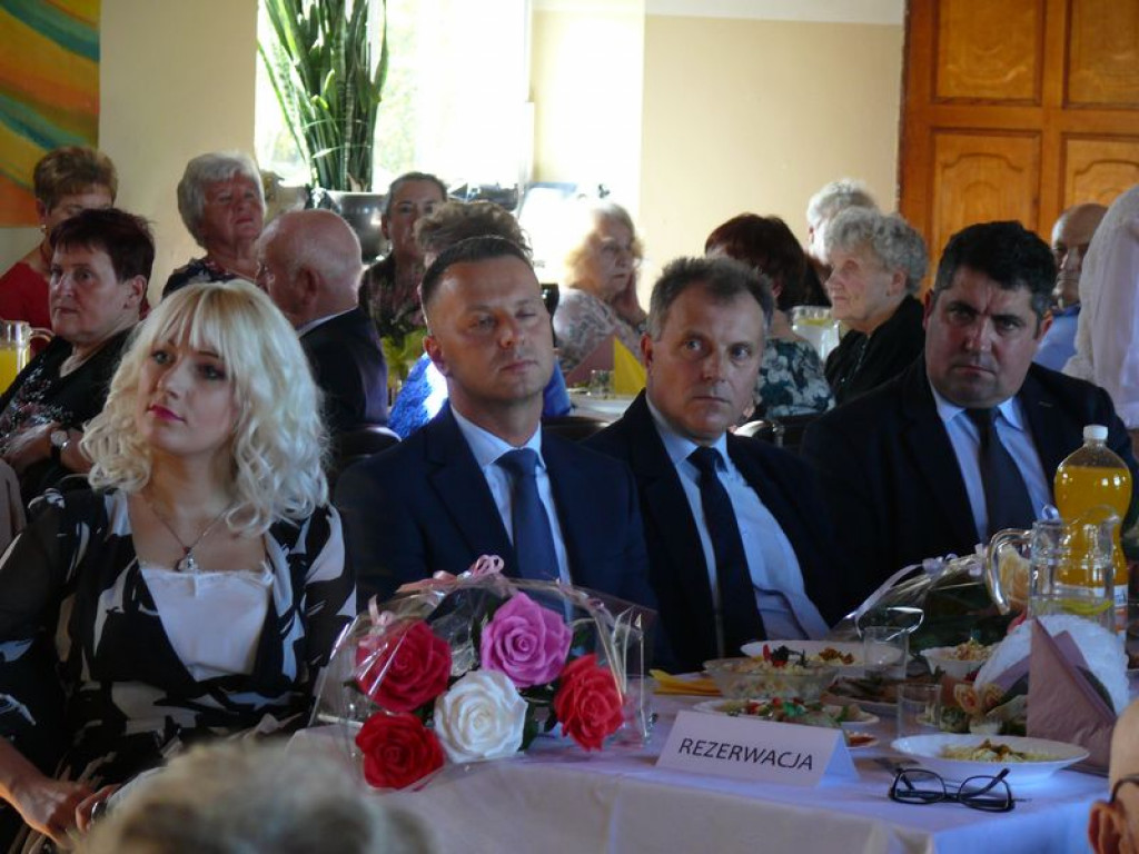 Seniorzy bawili się w Zdunach