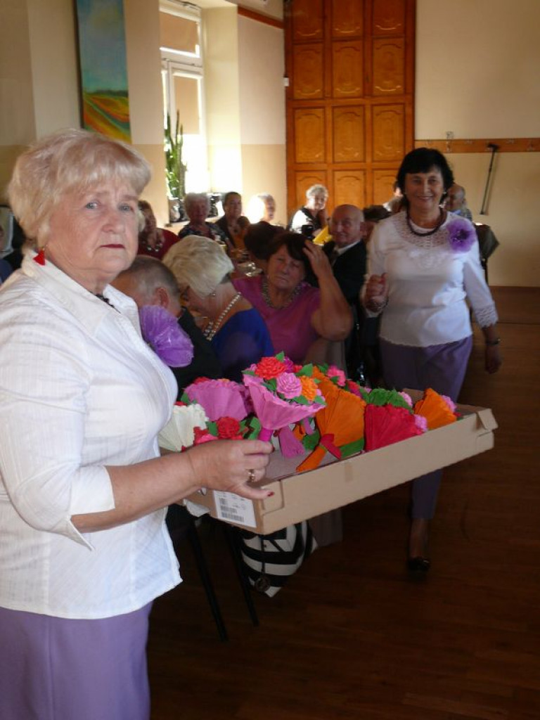 Seniorzy bawili się w Zdunach