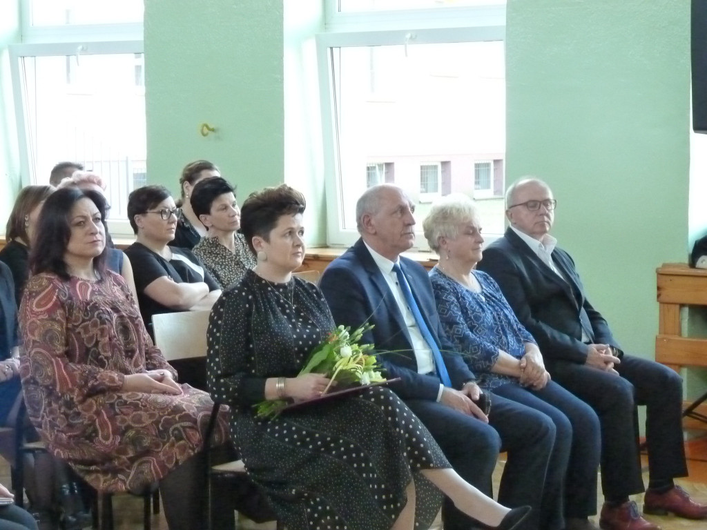 Dziś święto nauczycieli i uczniów