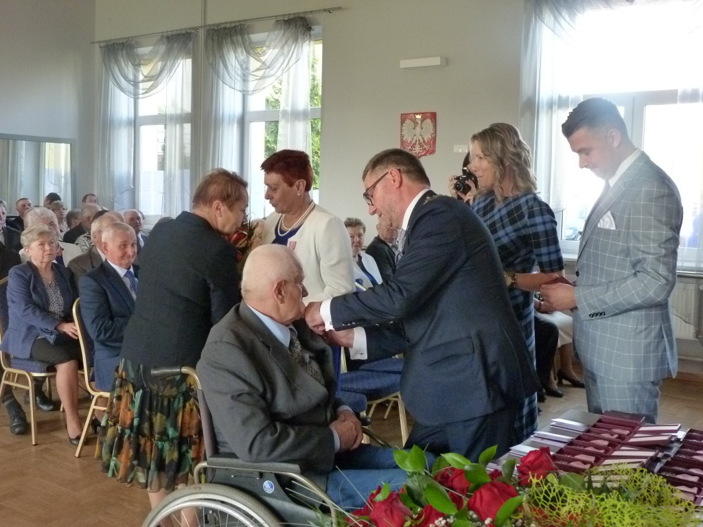Przez życie idą z miłością - Złote Gody w Domaniewicach