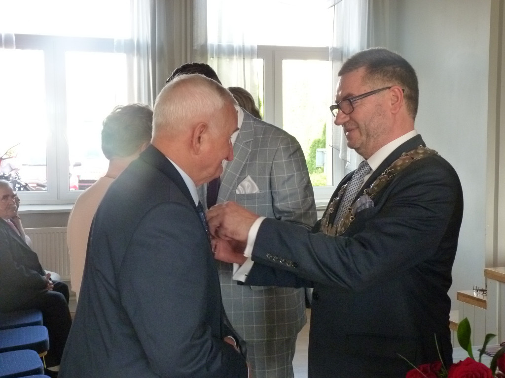 Przez życie idą z miłością - Złote Gody w Domaniewicach