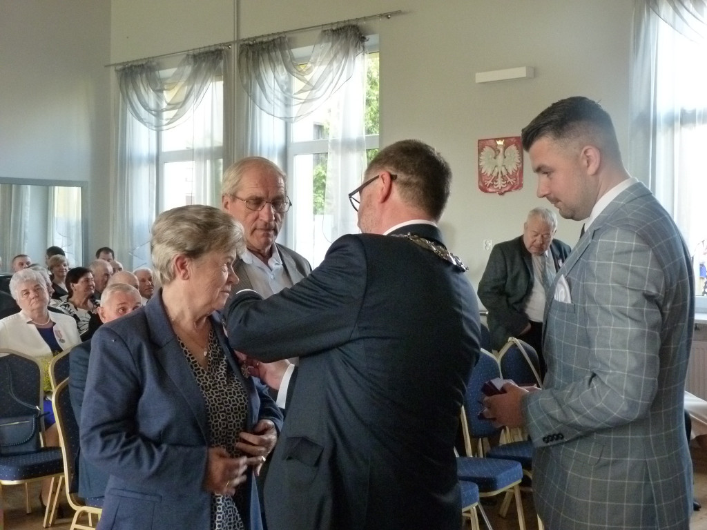 Przez życie idą z miłością - Złote Gody w Domaniewicach