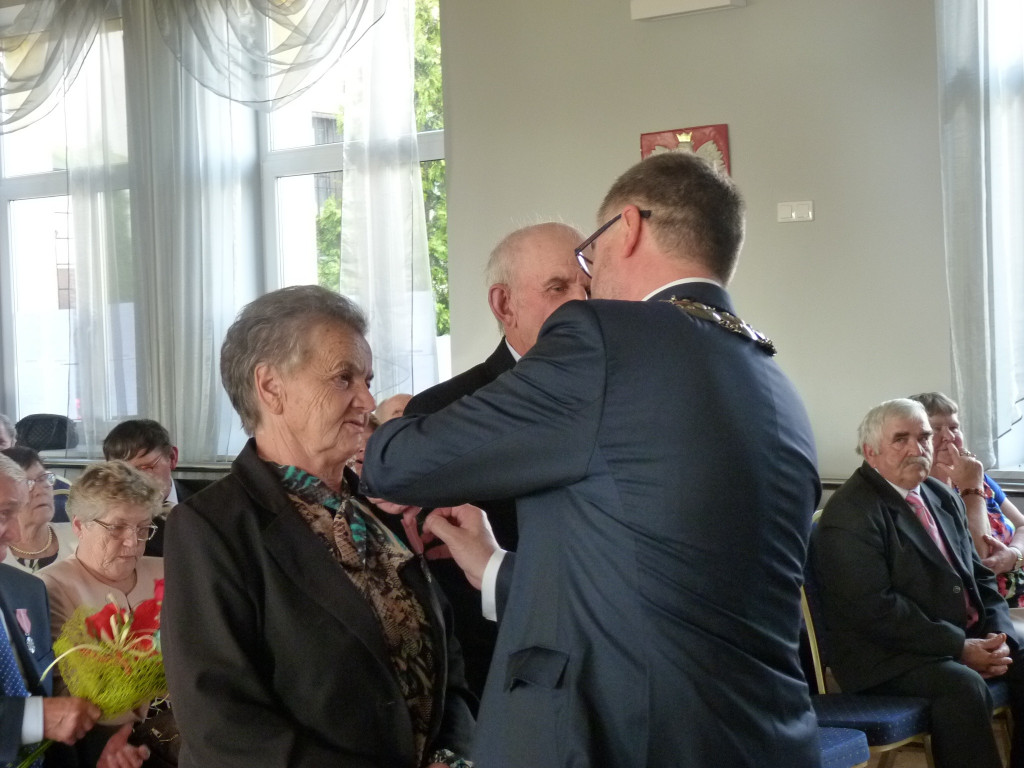 Przez życie idą z miłością - Złote Gody w Domaniewicach