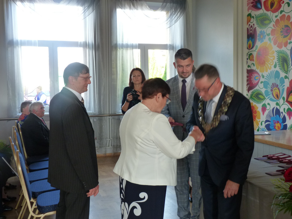 Przez życie idą z miłością - Złote Gody w Domaniewicach