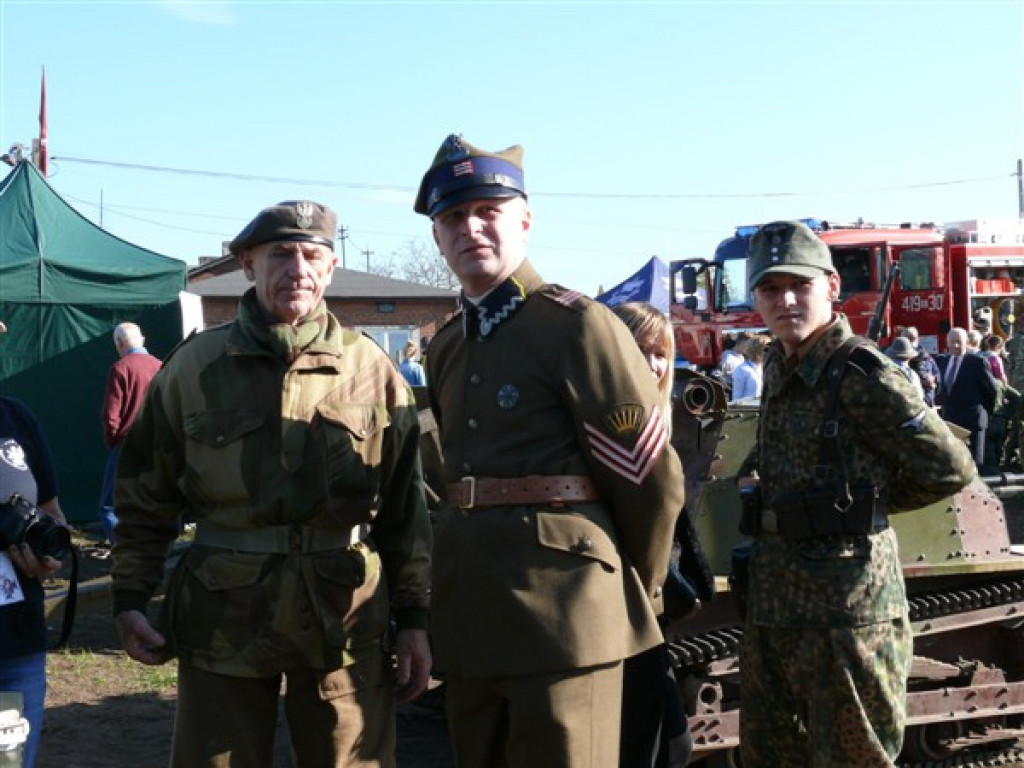 Otwarcie Muzeum Żołnierza Polskiego w Dmosinie