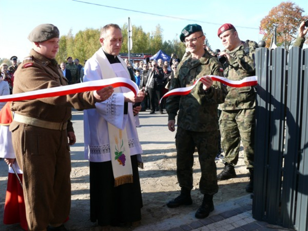 Otwarcie Muzeum Żołnierza Polskiego w Dmosinie