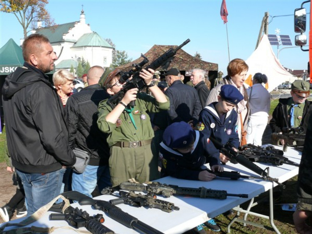 Otwarcie Muzeum Żołnierza Polskiego w Dmosinie
