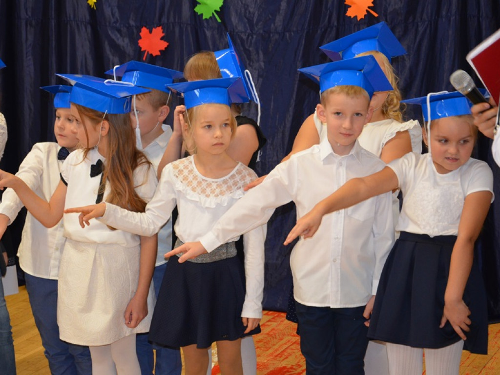 Ślubowanie klas pierwszych w SP 4