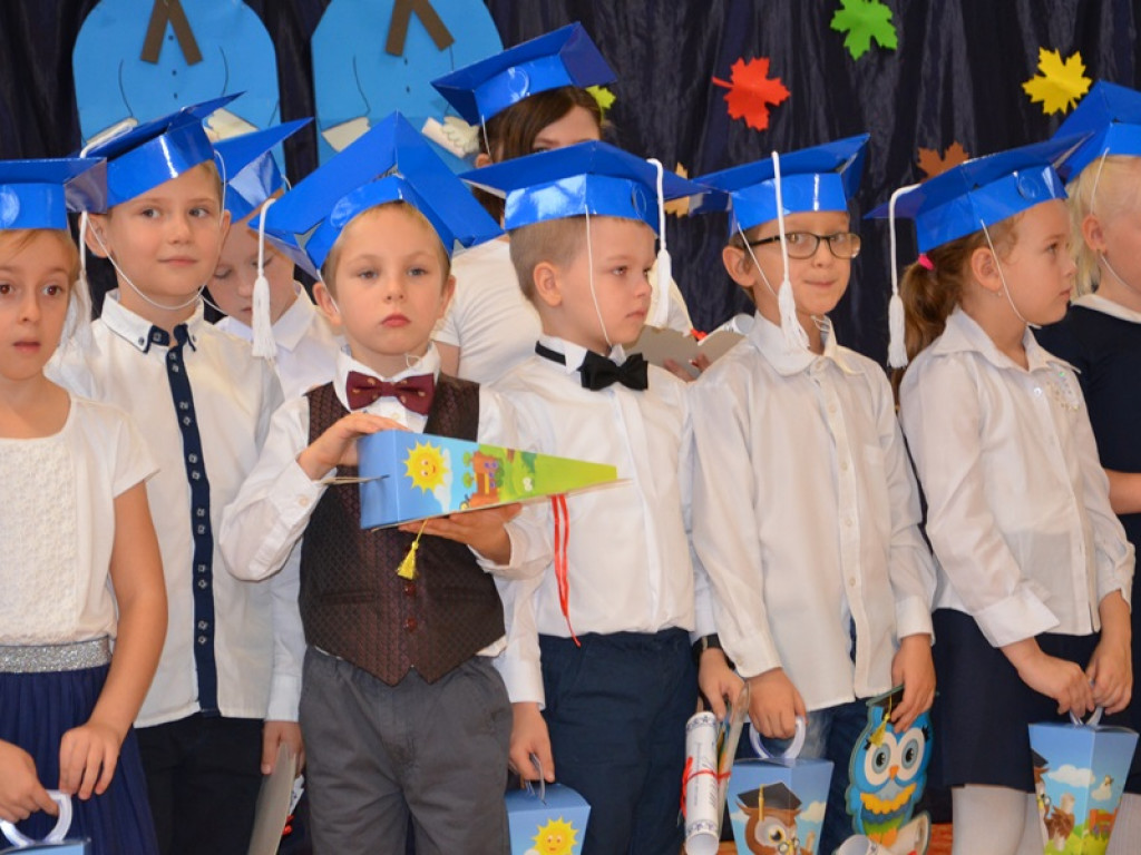 Ślubowanie klas pierwszych w SP 4