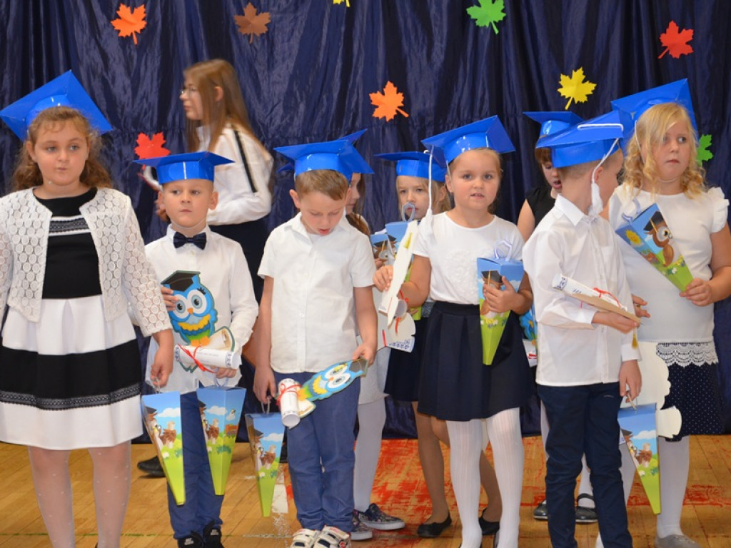 Ślubowanie klas pierwszych w SP 4