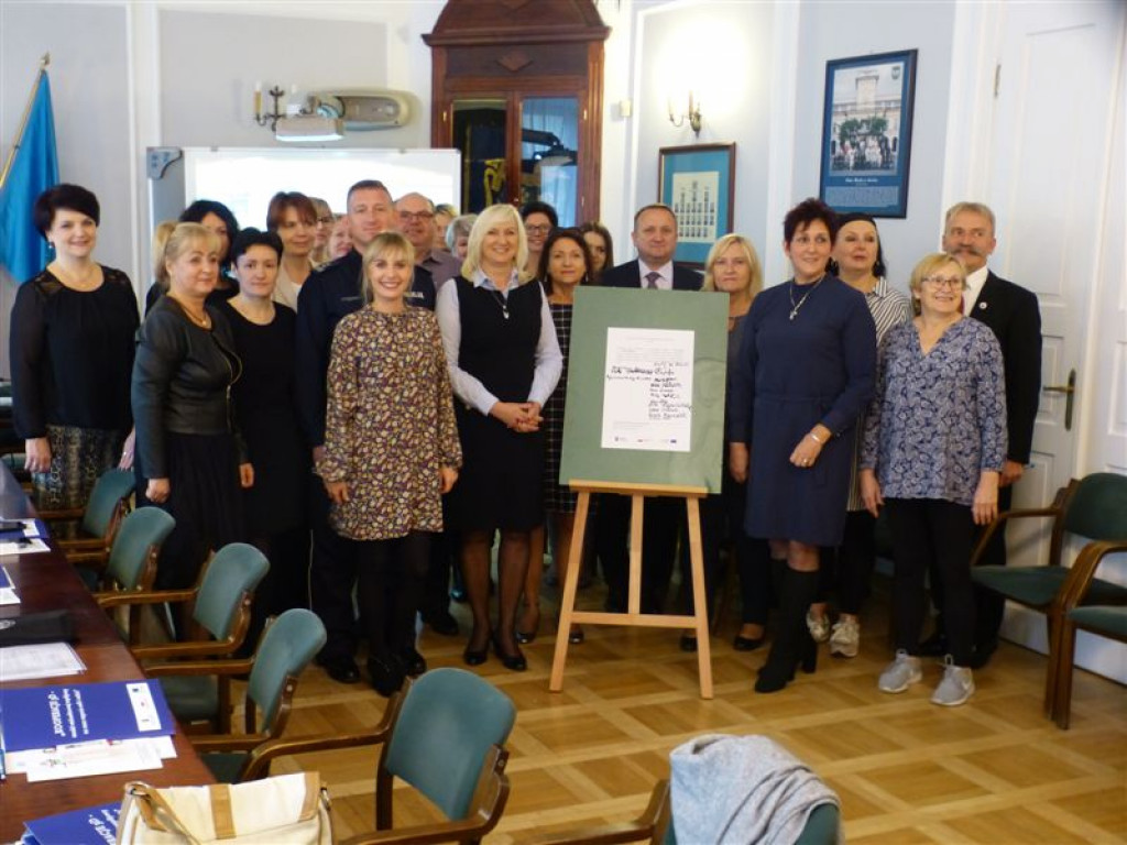 Powstał partnerski zespół wsparcia dla potrzebujących