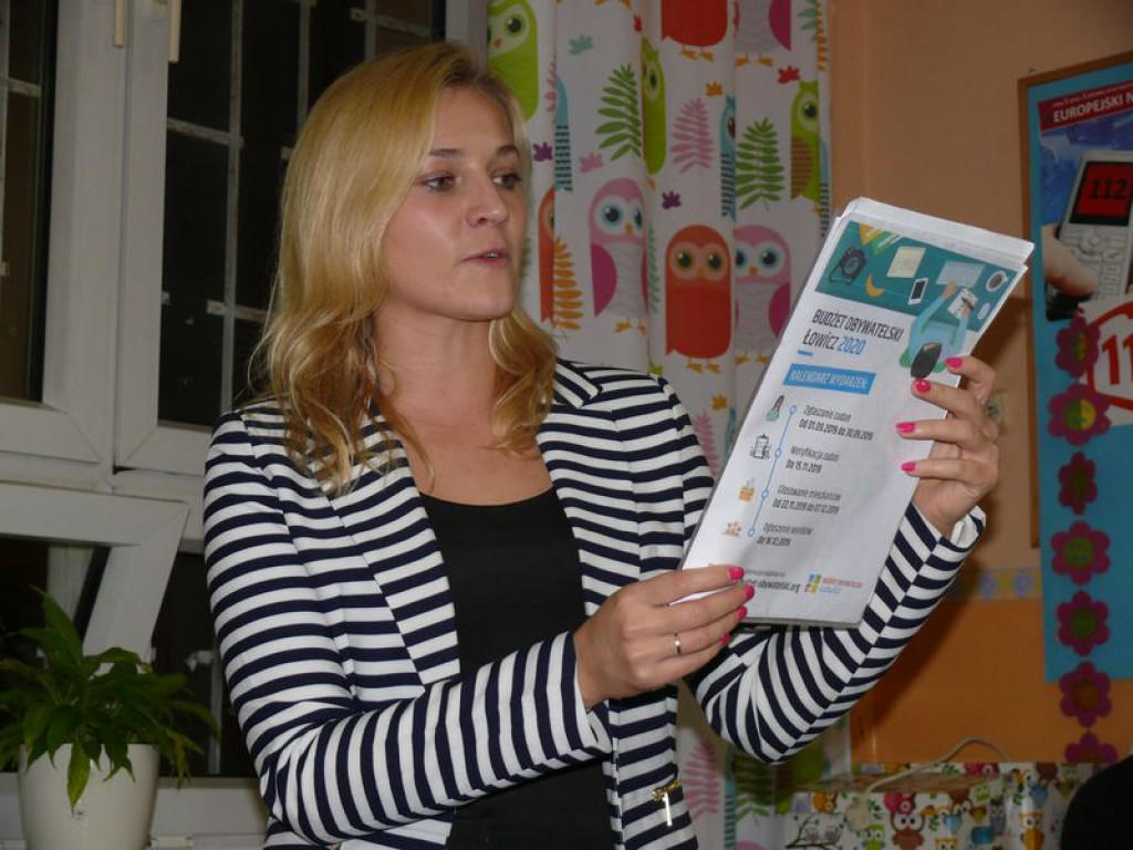 Spotkanie mieszkańców os. Starzyńskiego. W miejscu placu zabaw powstanie żłobek