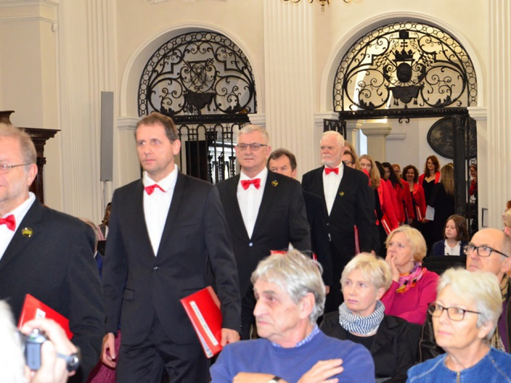 Trwa Ogólnopolski Festiwal Muzyki Chóralnej w Łowiczu