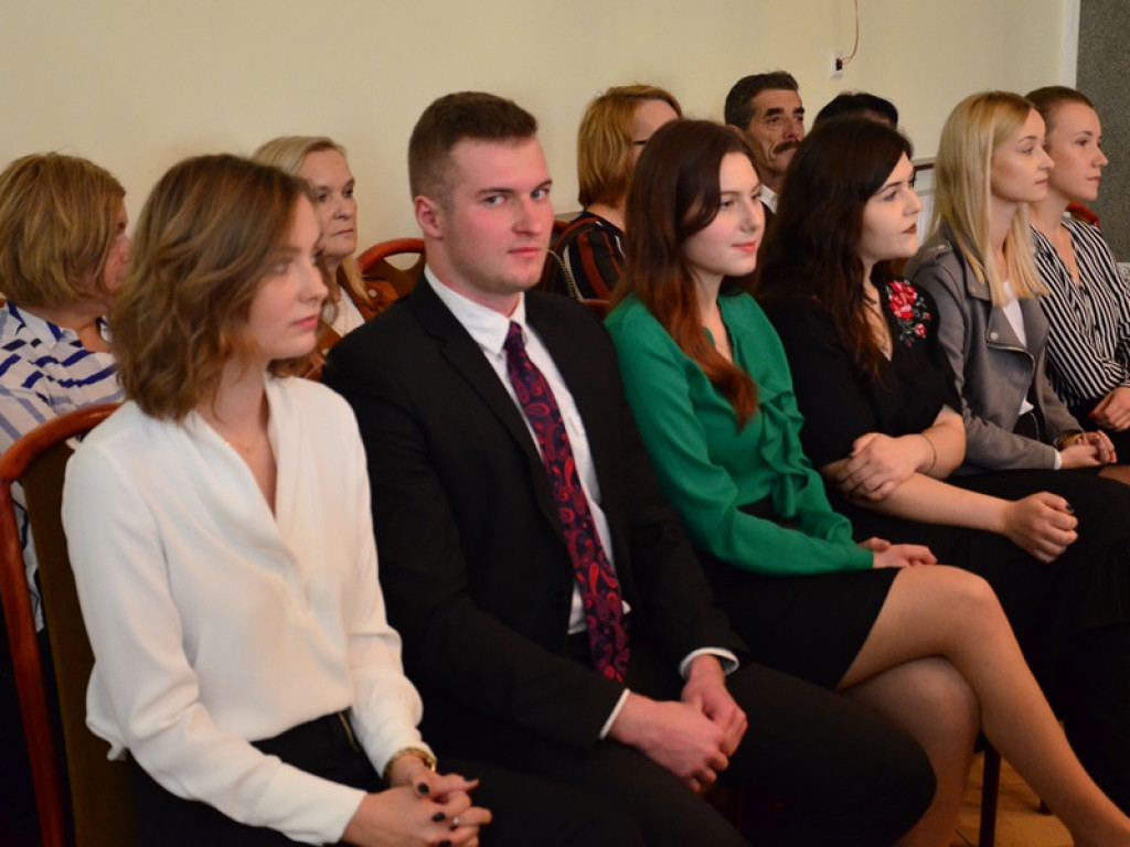 Stypendia dla najzdolniejszych studentów z gminy Łowicz