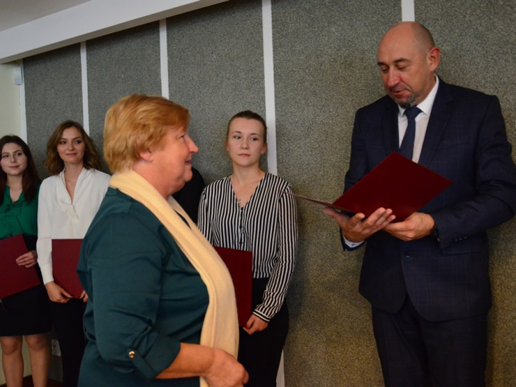 Stypendia dla najzdolniejszych studentów z gminy Łowicz