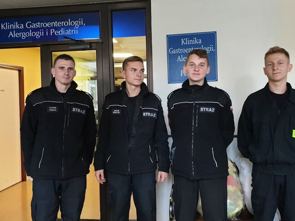 740 pluszaków, 54 planszówki i mnóstwo ubrań już w szpitalach!