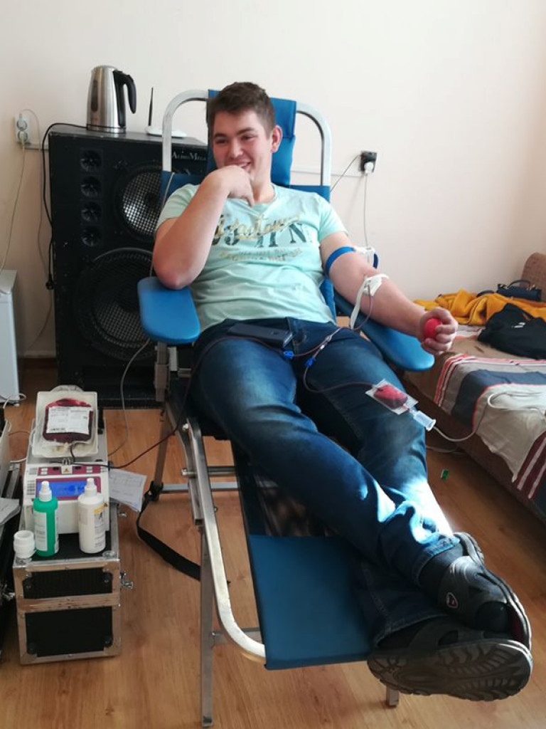 19 uczniów oddało ponad 8,5 litra krwi