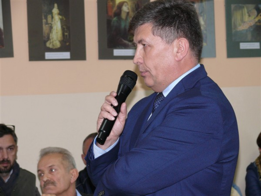 Burmistrz Głowna spotkał się z mieszkańcami w sprawie podwyżek opłat za śmieci