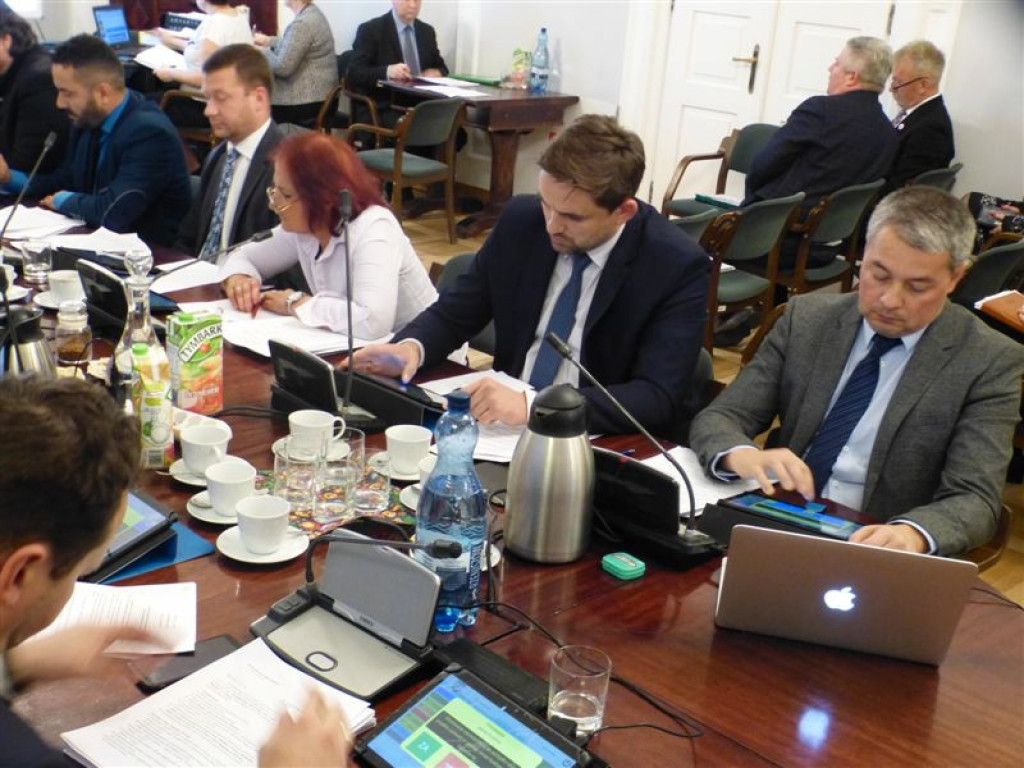 Strefa płatnego parkowania w Łowiczu od stycznia zniesiona