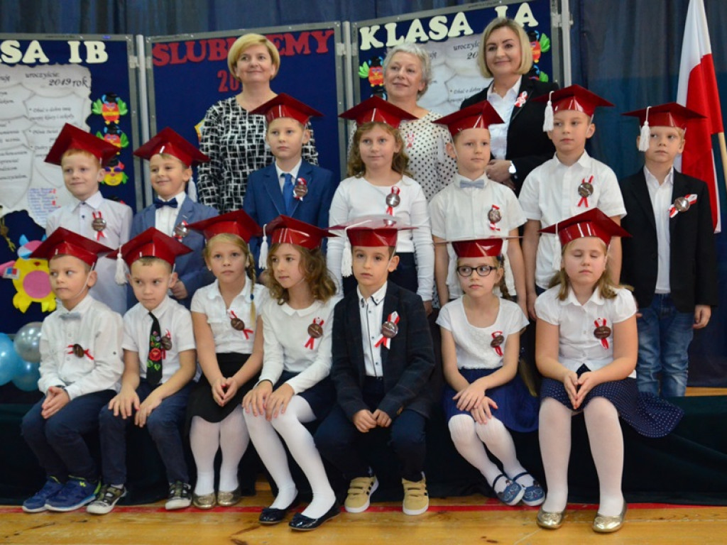 Ślubowanie pierwszaków w Popowie