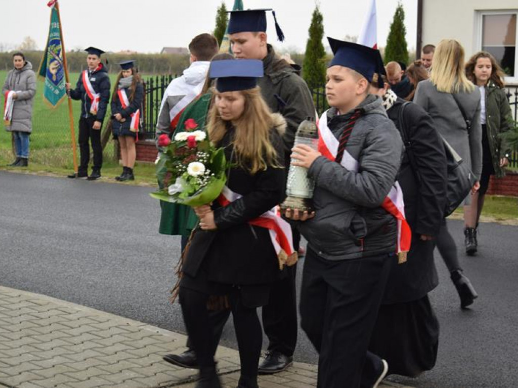 Coroczna uroczystość przy kapliczce w Julianowie