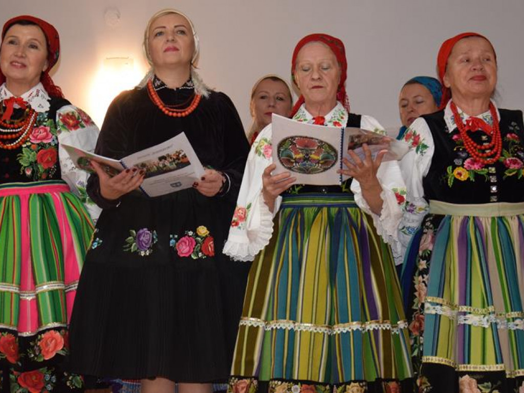 Ludowo i patriotycznie - 