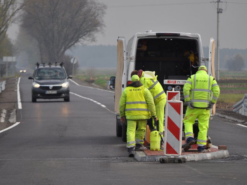 Roboty na DW 703 mają zakończyć się do połowy miesiąca