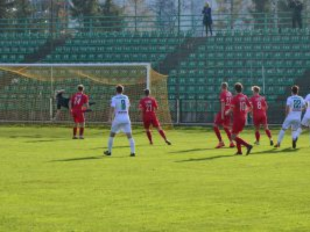 Pelikan zamyka sezon zwycięstwem