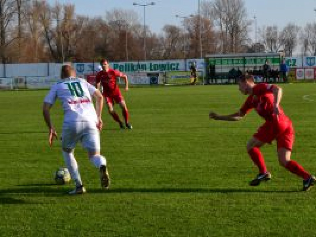 Pelikan zamyka sezon zwycięstwem