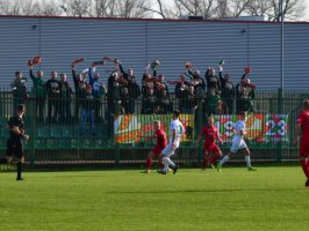 Pelikan zamyka sezon zwycięstwem