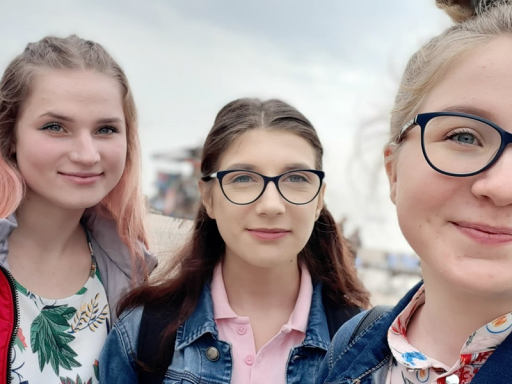 Uczniowie I LO uczą się i odpoczywają w Grecji