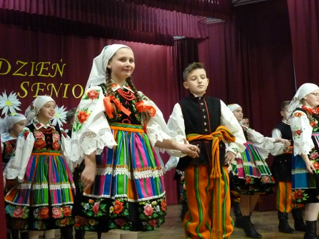 Seniorzy świętują w Domaniewicach