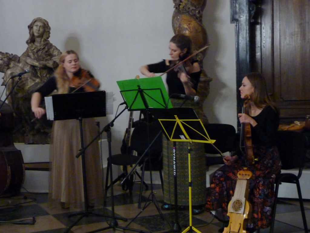 Muzyka nie zna granic - koncert Weroniki Mońki i gości