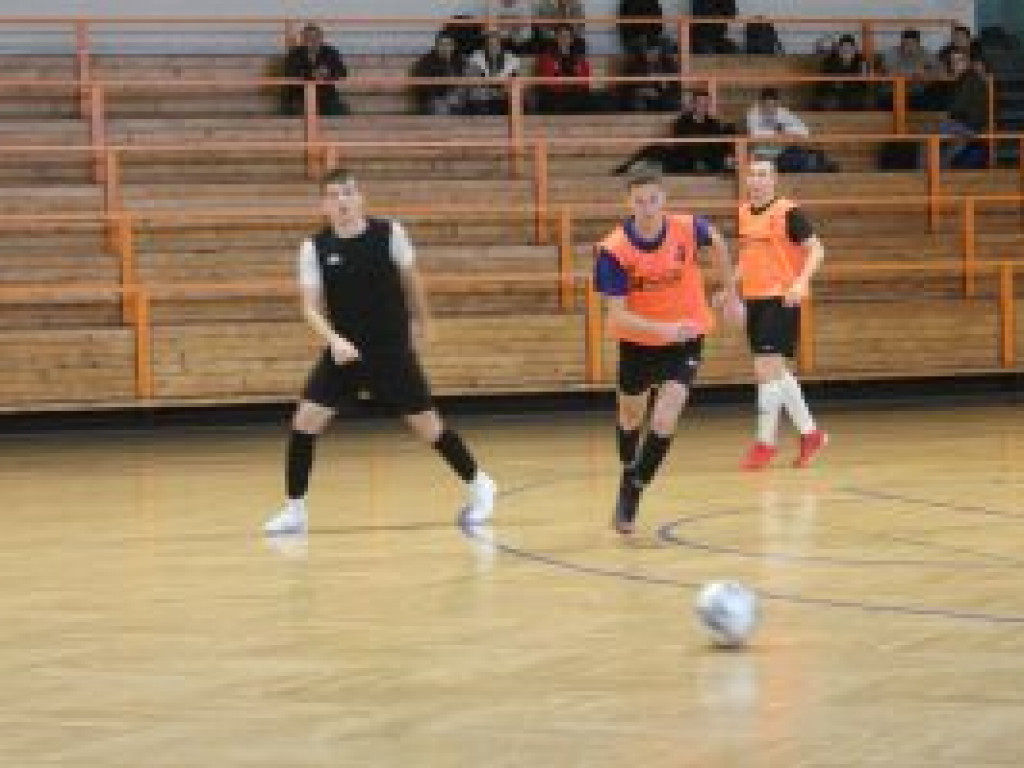 FC Łaguszew pierwszym liderem
