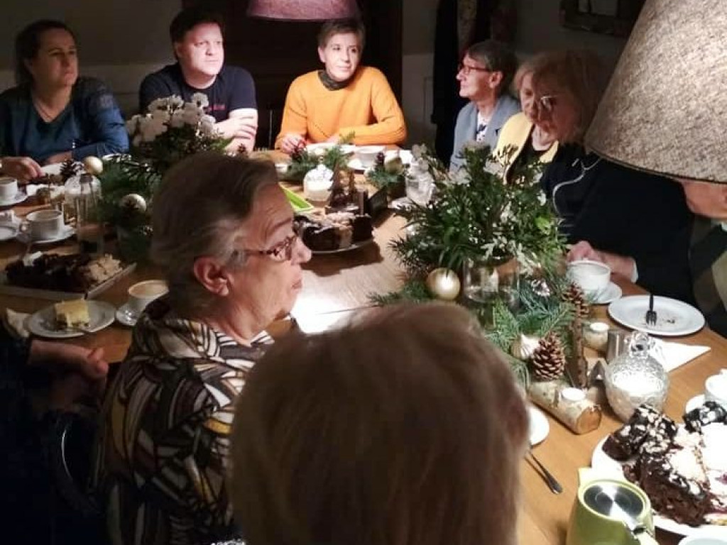 Zorganizowali mikołajkowy wieczór dla seniorów